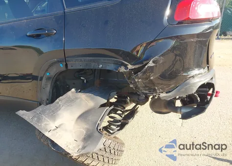 2017 Jeep Cherokee Trailhawk из США, поврежденный, VIN 1C4PJMBS4HW646555